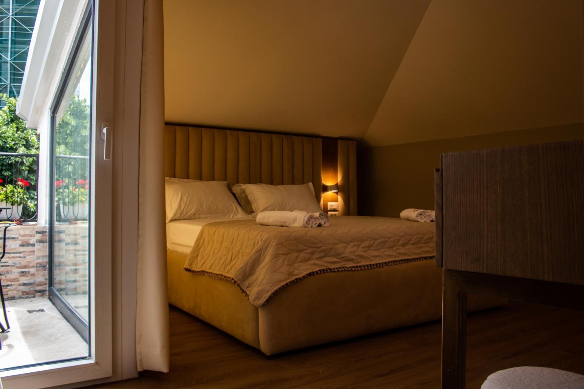 Vila Koja Boutique Hotel Tiranë Eksteriør bilde